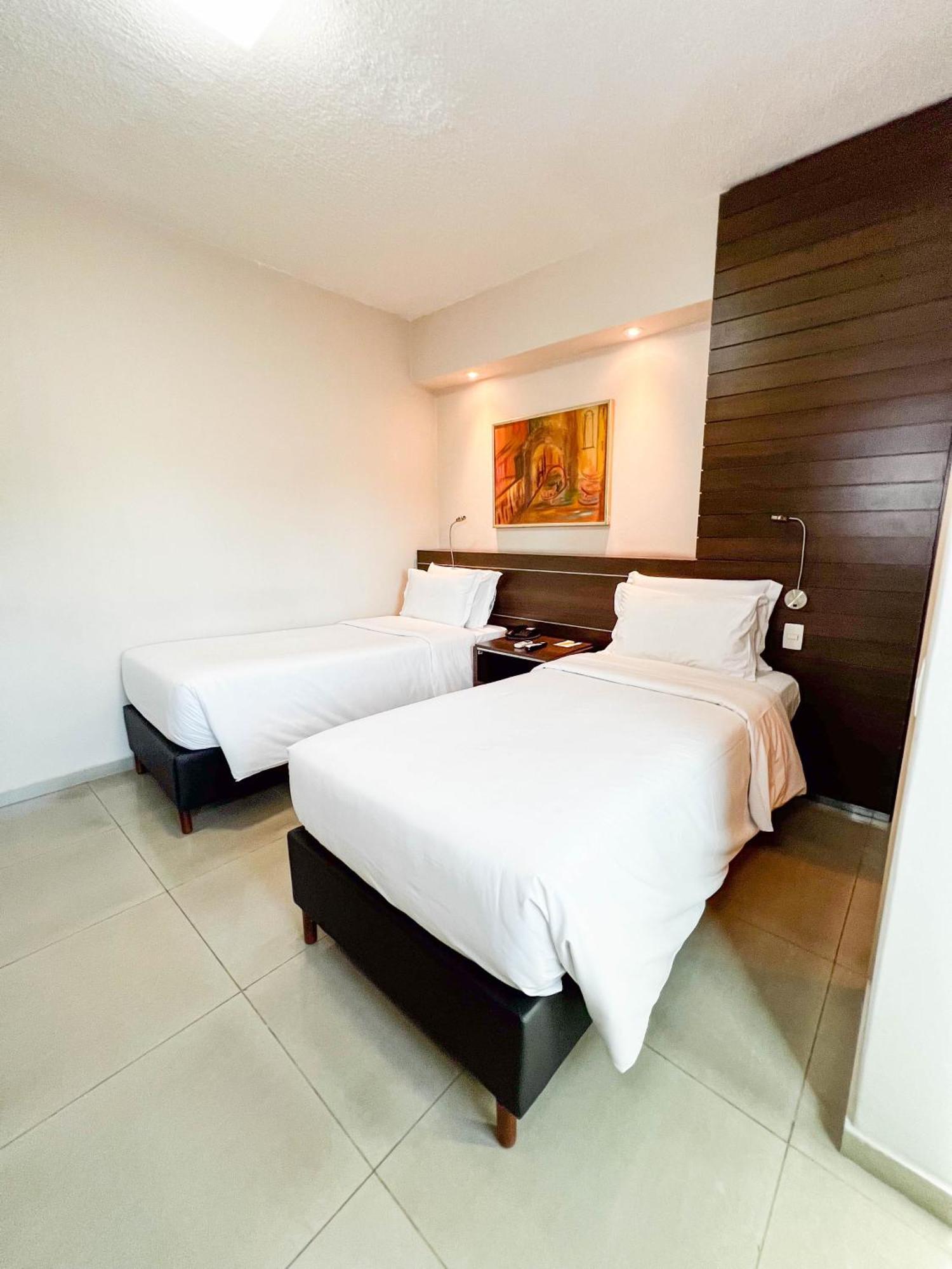 Royal Center Hotel Lourdes Бело Оризонти Екстериор снимка