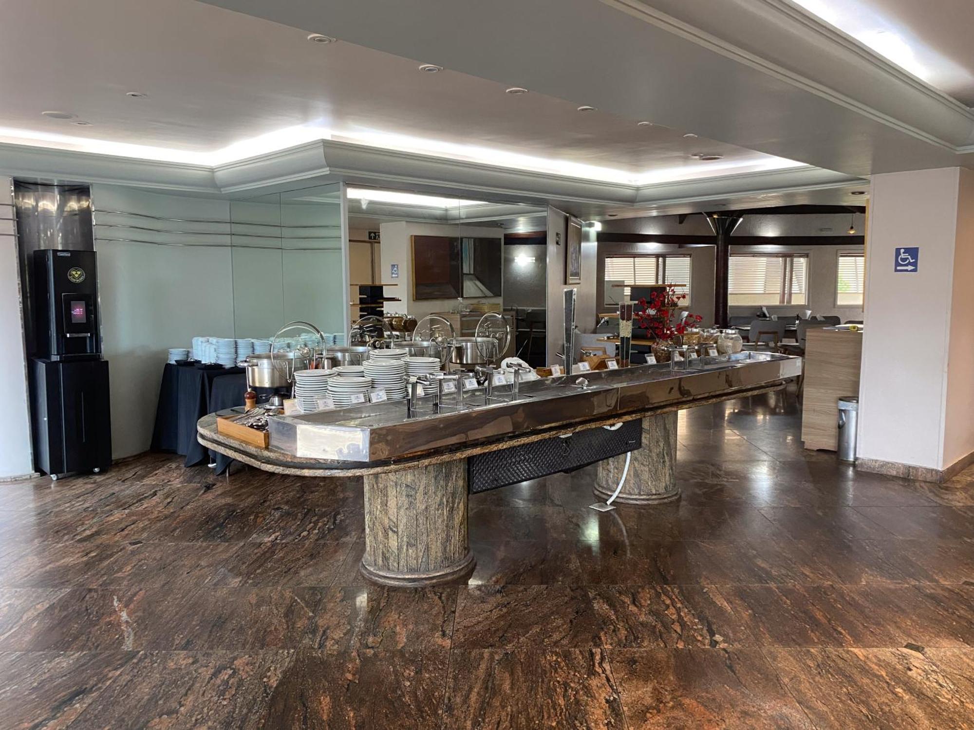 Royal Center Hotel Lourdes Бело Оризонти Екстериор снимка